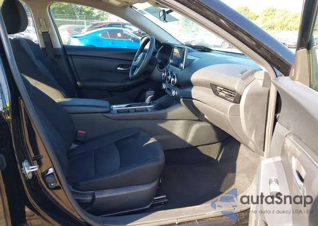 3N1AB8CV3RY321797: 43100057