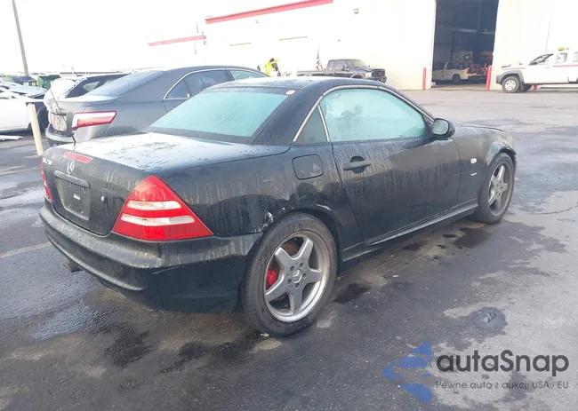 WDBKK47F7YF151123: 43101143