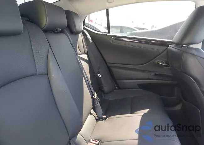 58ADA1C15MU006002: 43101315