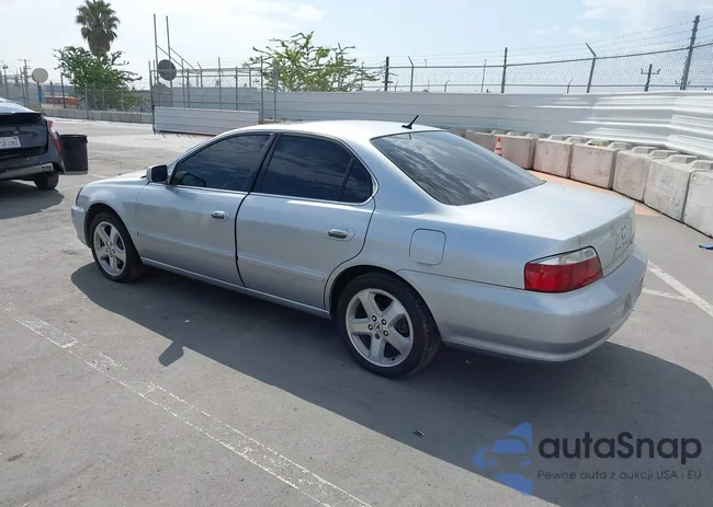 19UUA569X3A051376: 43101324