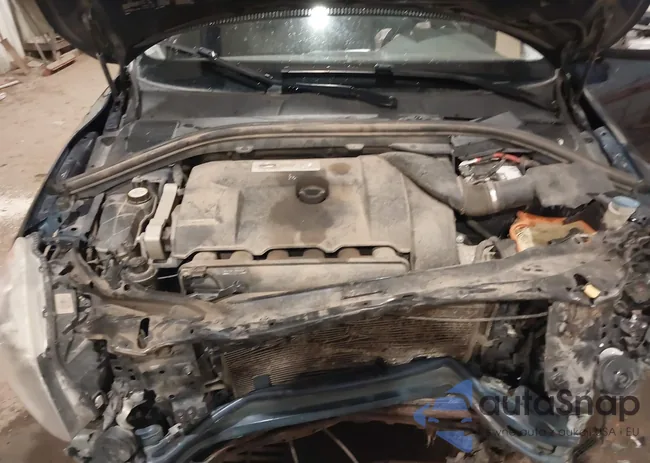 YV4902RV5F2693529: 43101344