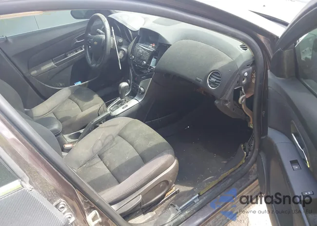 1G1PC5SB7F7147233: 43101399