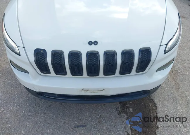 1C4PJLAB7HW603033: 43101489