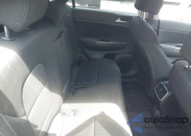 KNDPM3AC4N7956674: 43101544