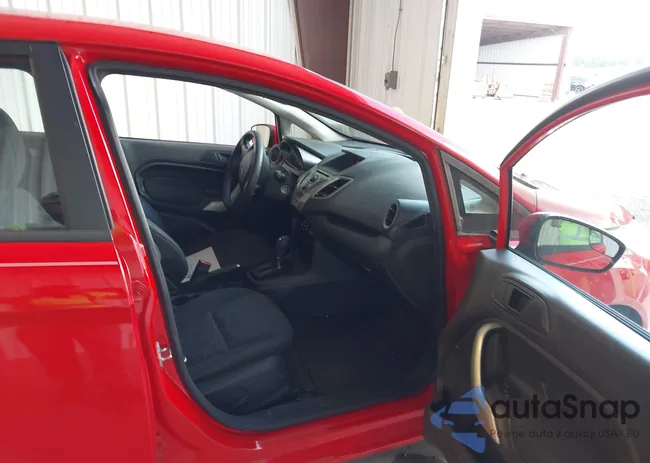 3FADP4BJ1CM198122: 43101575