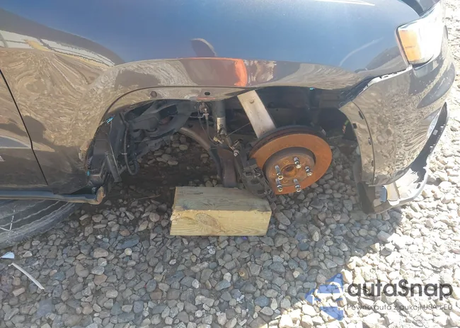 1C4RJEAG1KC673233: 43101685