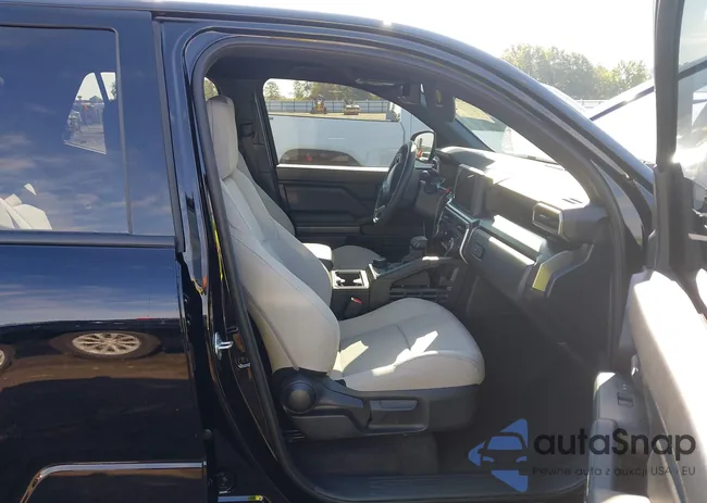 JTEVA5BR8S5031882: 43100842