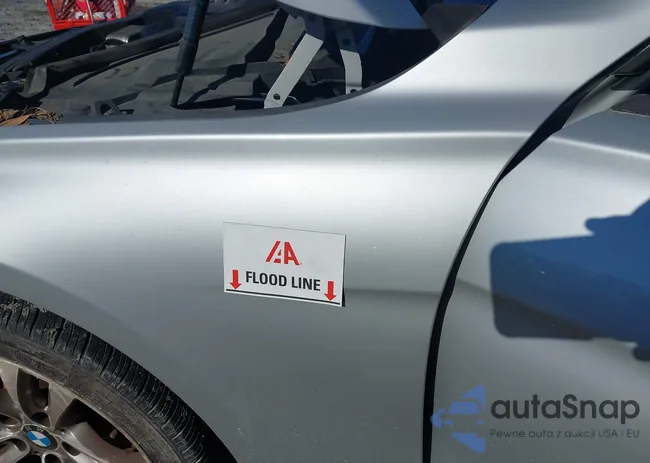 WBA8E9G53GNT83078: 43100980