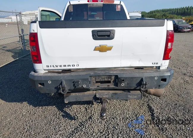 1GC1KYE84DF230977: 43100987