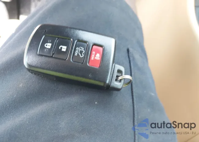 5TDKKRFH3ES016749: 43102127