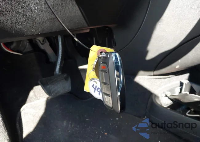 2C4RC3BG3MR597294: 43102218