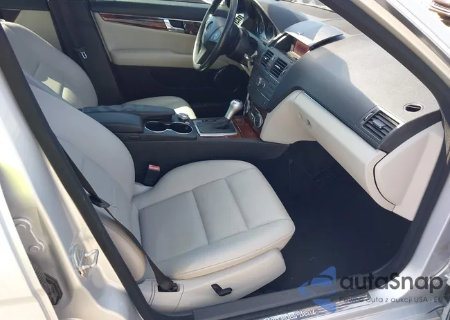 WDDGF5EB2AA390184: 43102221