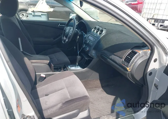 1N4AL21E78N511792: 43102378