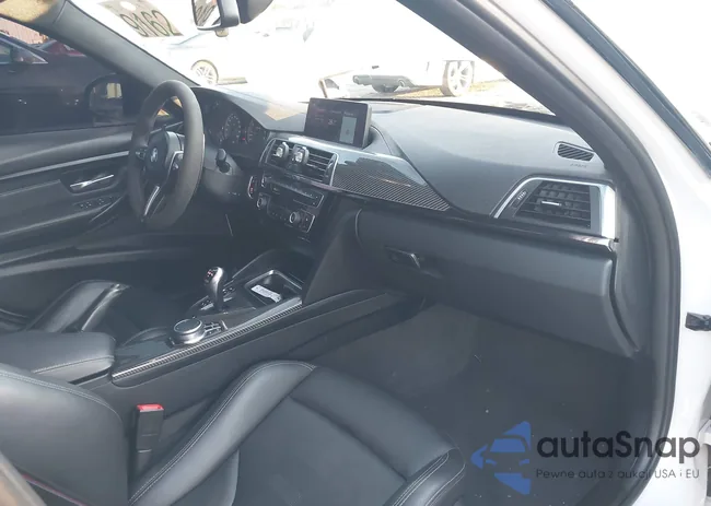 WBS8M9C5XJ5L71702: 43102403