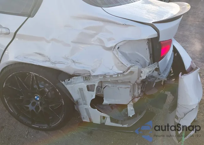 WBS8M9C5XJ5L71702: 43102403