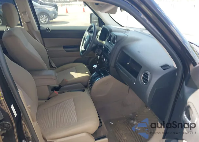 1C4NJPBA0ED600339: 43102408