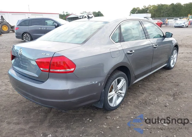 1VWBV7A3XFC092475: 43102461