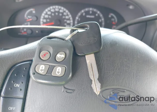 1FMRU16W71LA90885: 43102525