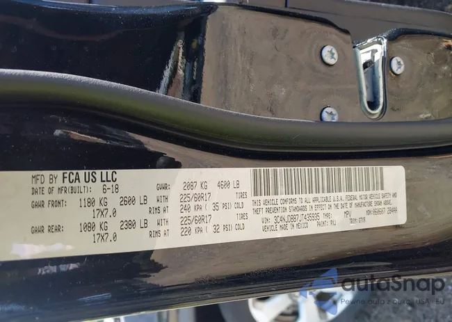 3C4NJDBB7JT435935: 43102529