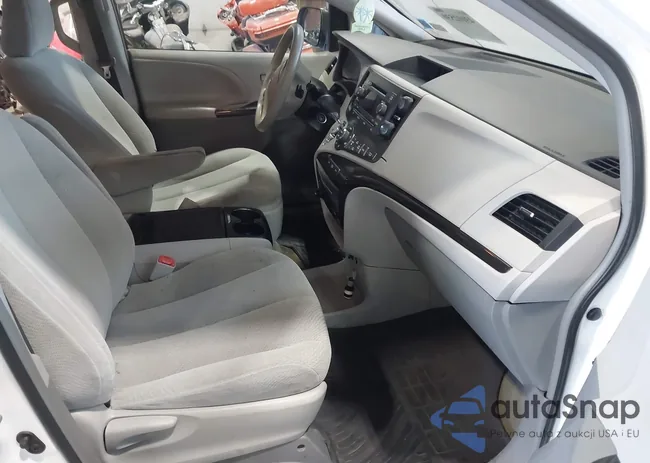 5TDKK3DC3ES501218: 43102530