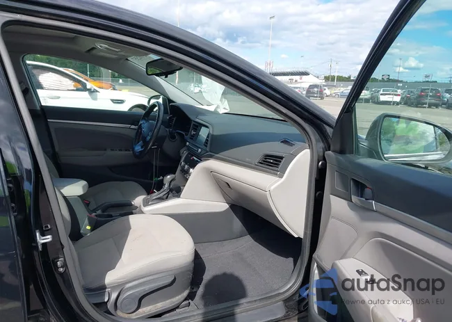 KMHD84LF5KU785480: 43102557