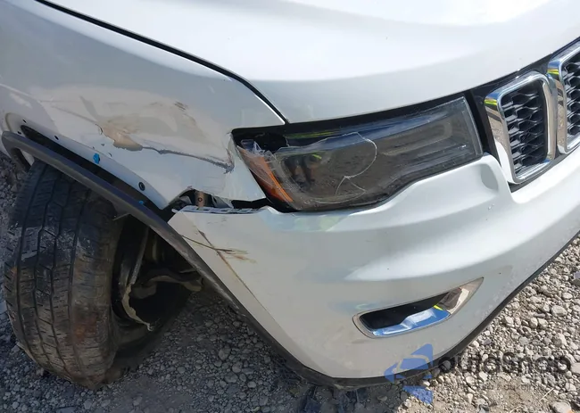 1C4RJFBG2JC245884: 43102574