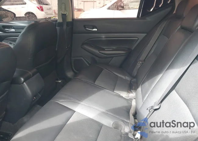 1N4BL4CV5LN303562: 43102637