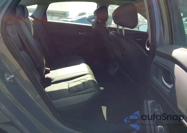 1HGCY2F81RA045827: 43102638