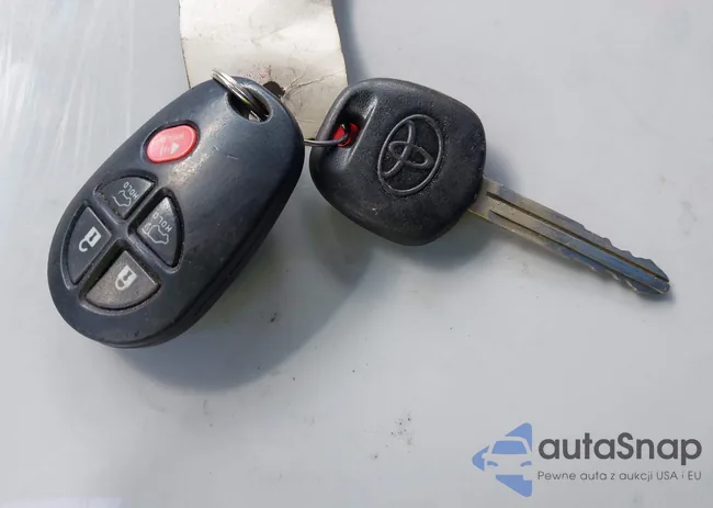 5TDBK3EH0CS155460: 43102674