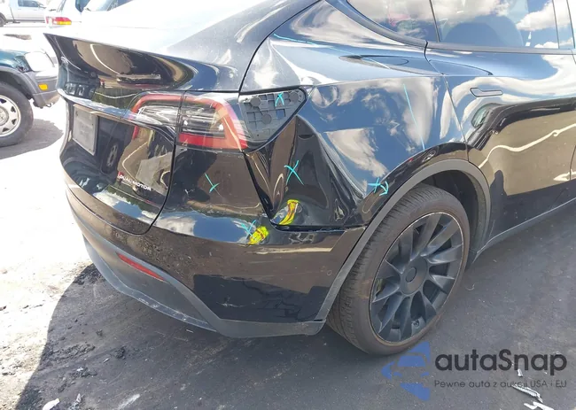 5YJYGDEE2MF257923: 43101752