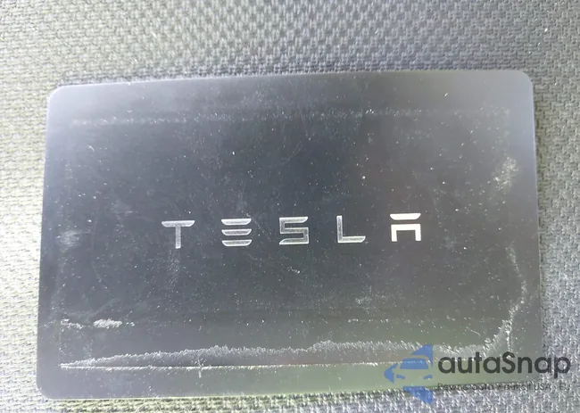 5YJYGDEE2MF257923: 43101752