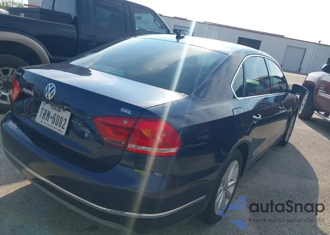 1VWCH7A35CC072352: 43101785