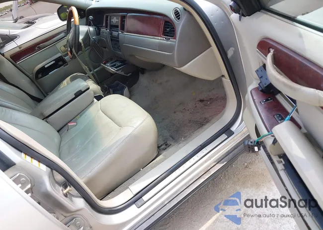 1LNHM83WX4Y609749: 43101888