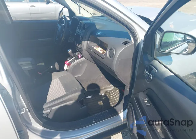 1J4NF1FB7BD141835: 43101945