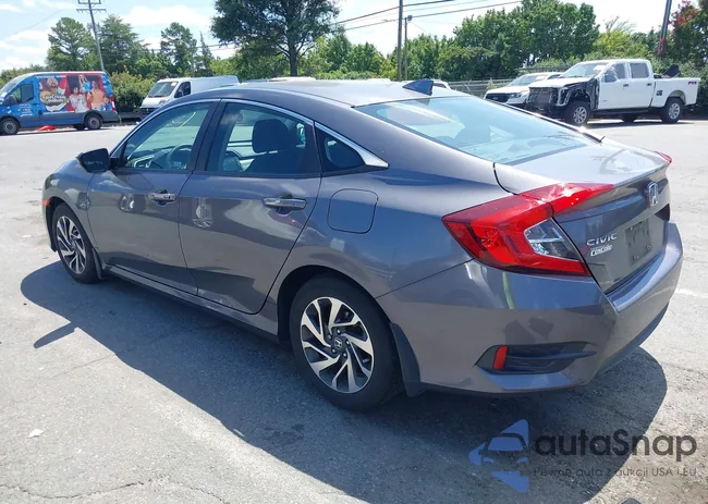 2HGFC2F78JH592375: 43101978