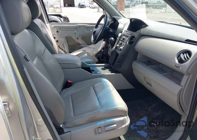 5FNYF3H53CB041117: 43102041