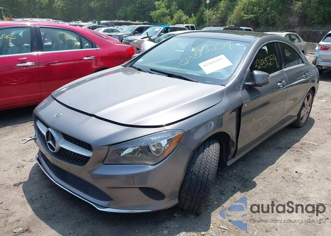 WDDSJ4GB2JN582102: 43102042