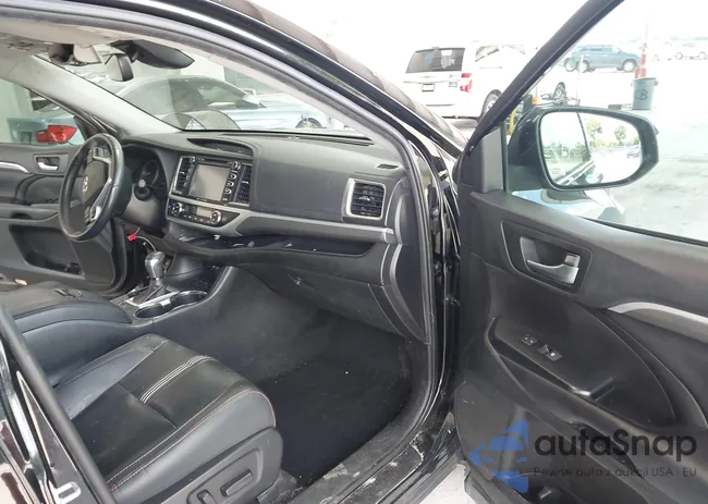 5TDJZRFHXKS615019: 43103175