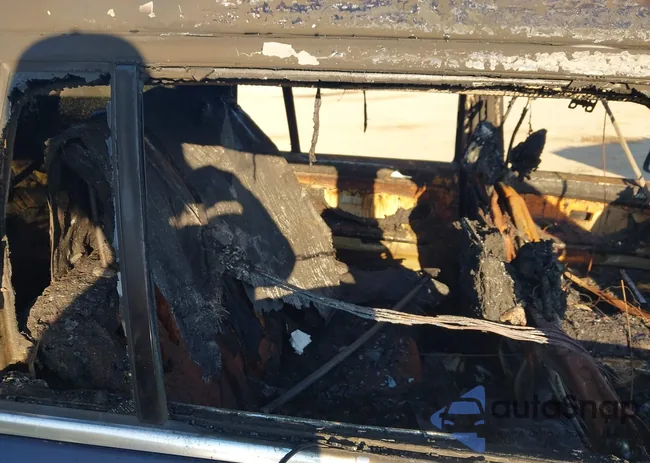 4JGBF7BE0CA799619: 43103198