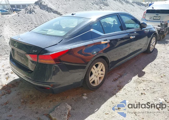 1N4BL4DV3MN362755: 43103266