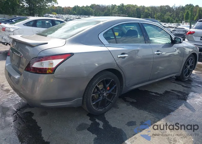 1N4AA51E79C857281: 43103327