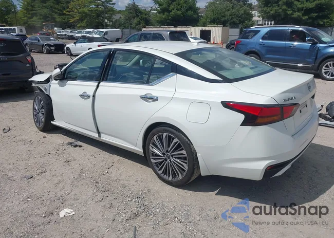 1N4BL4EV5RN369776: 43103347