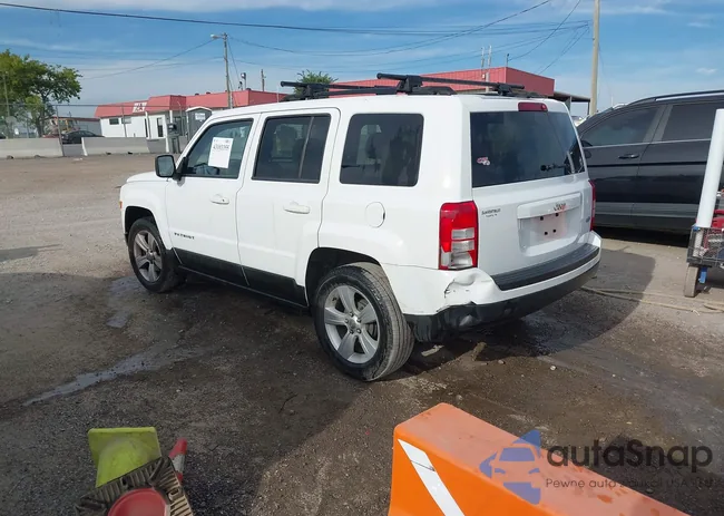 1C4NJPFB1DD157555: 43103355