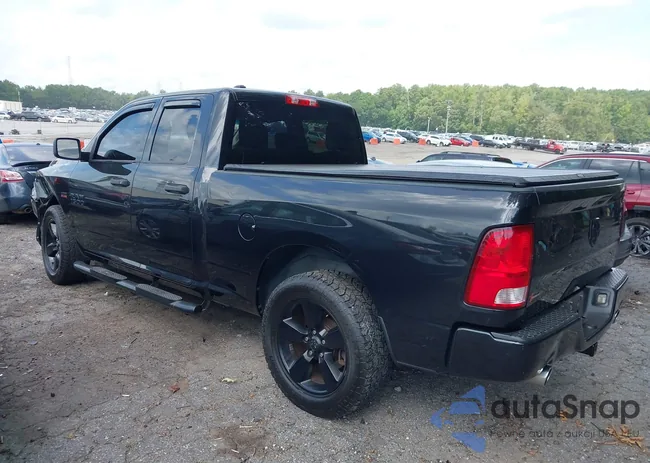 1C6RR6FT1JS315582: 43103479