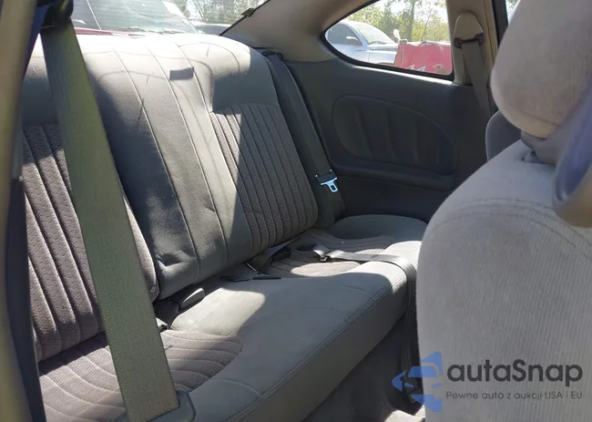 1G2NW12E64C131204: 43103552