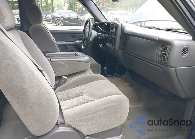 1GCHK29U54E145445: 43103555