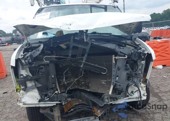 1GTW7FCF0F1903180: 43103631