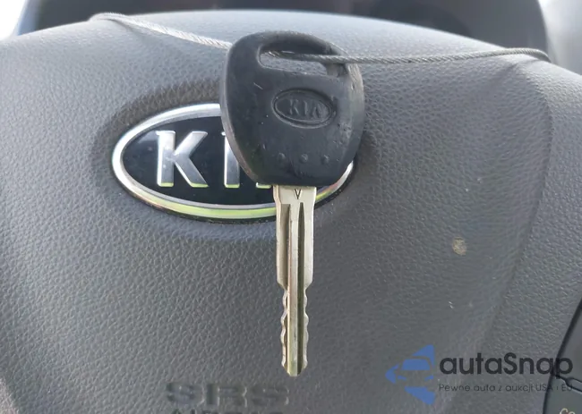 KNDMB233486194165: 43103695