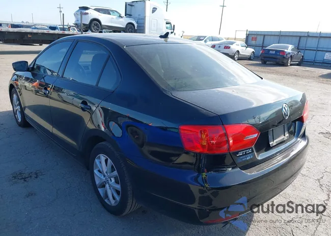 3VWDX7AJ5CM390699: 43102936