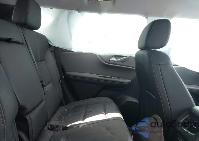 3GNKBJR44PS101079: 43102964